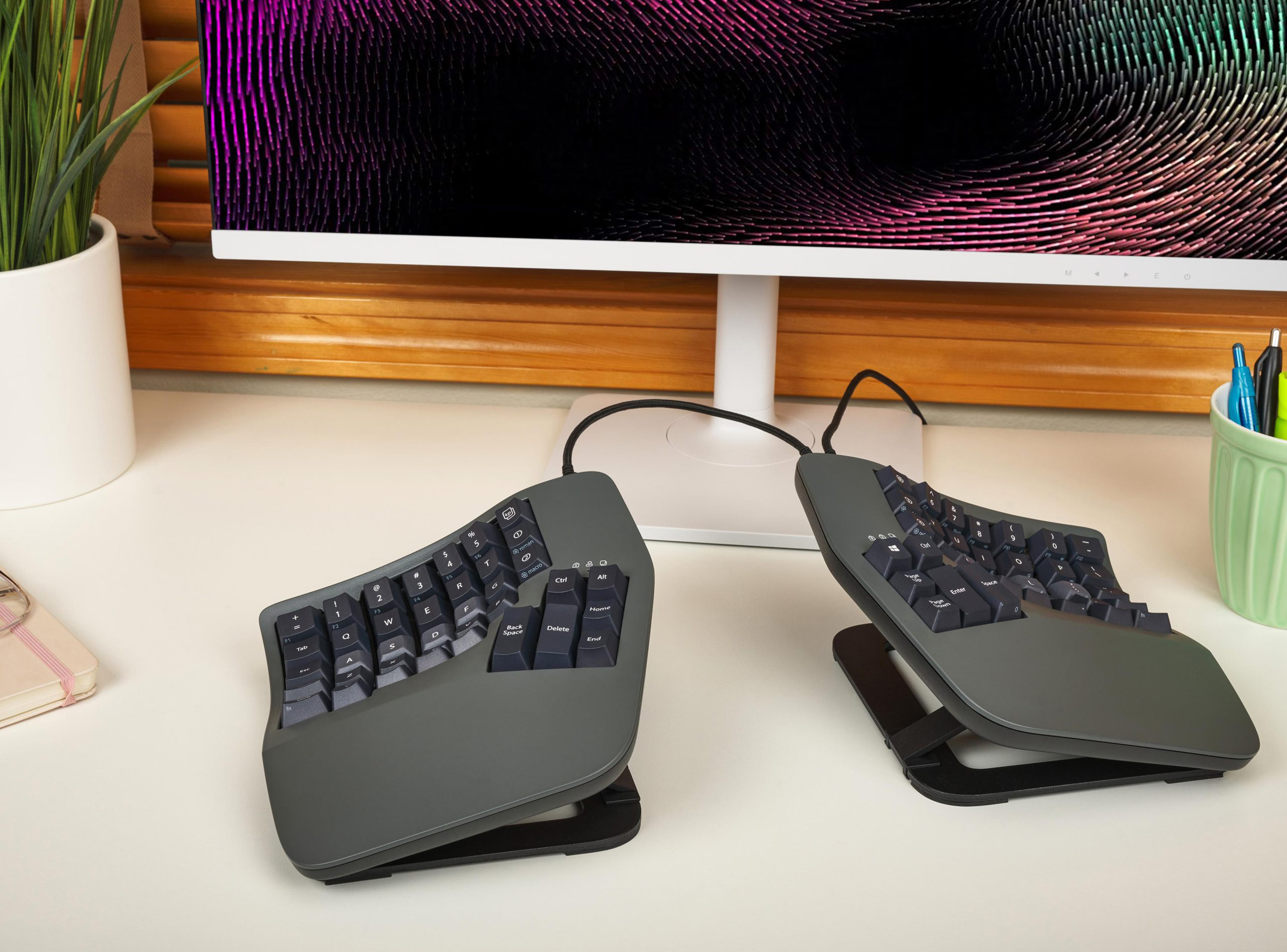 Advantage360 Linear Quiet Contoured Keyboard by Kinesis